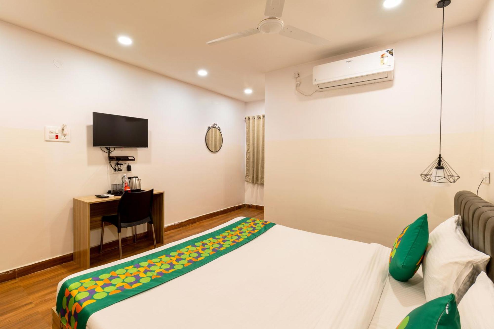 Treebo Seventh Heaven Kukatpally Hyderabad Exterior photo