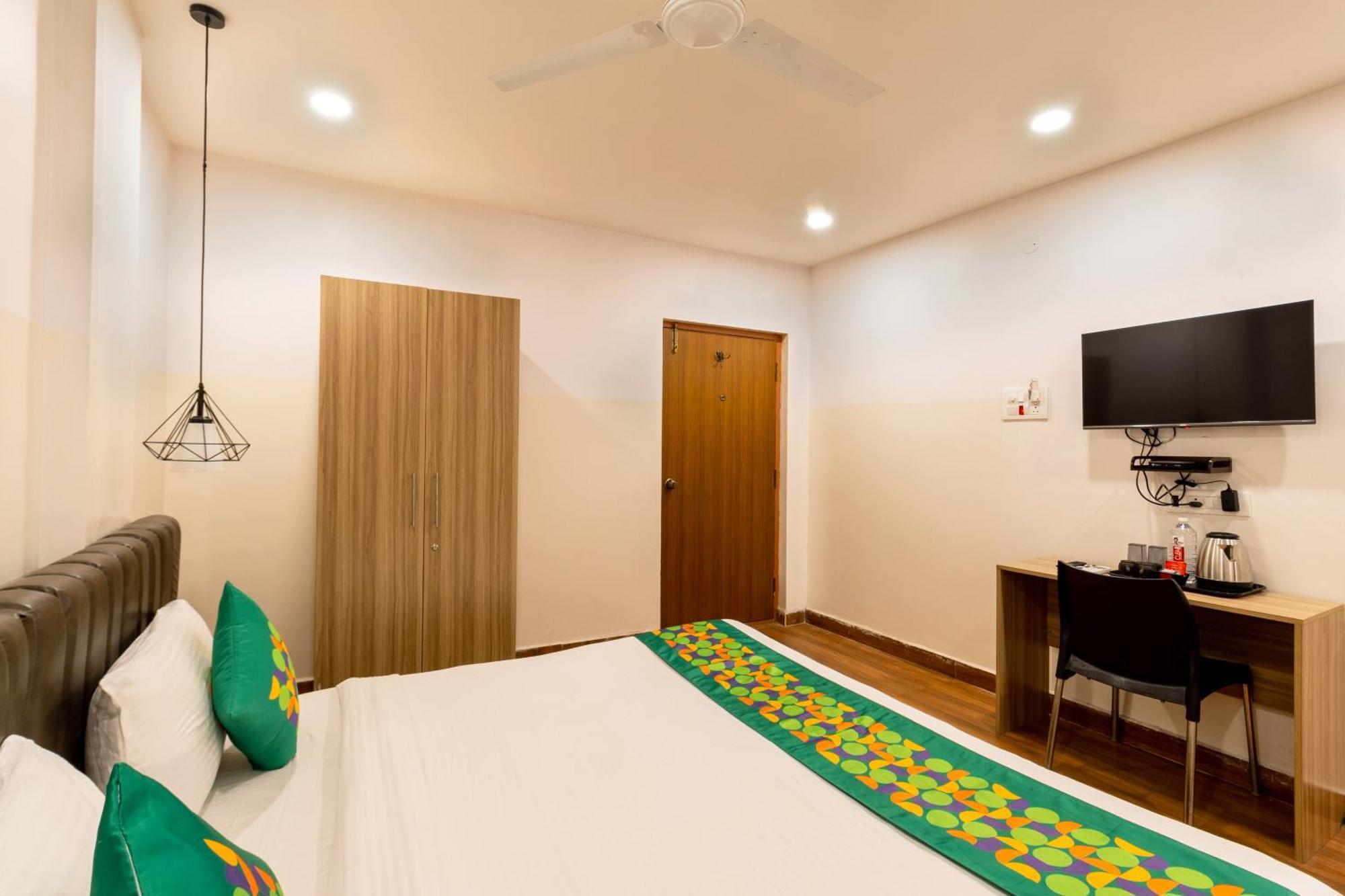 Treebo Seventh Heaven Kukatpally Hyderabad Exterior photo