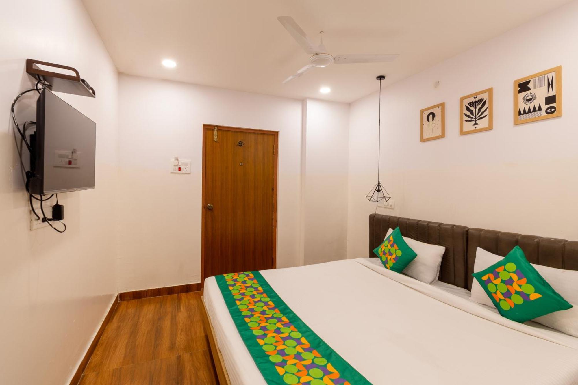 Treebo Seventh Heaven Kukatpally Hyderabad Exterior photo
